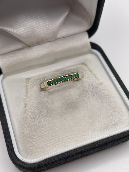 9ct gold emerald ring