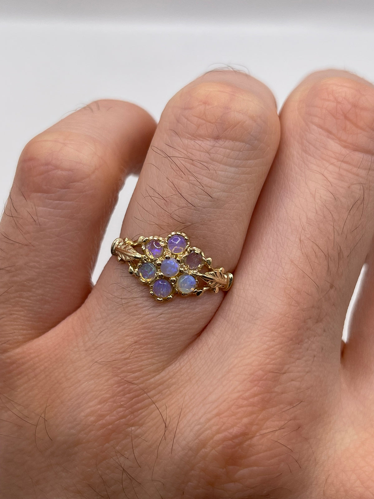 9ct gold opal cluster ring