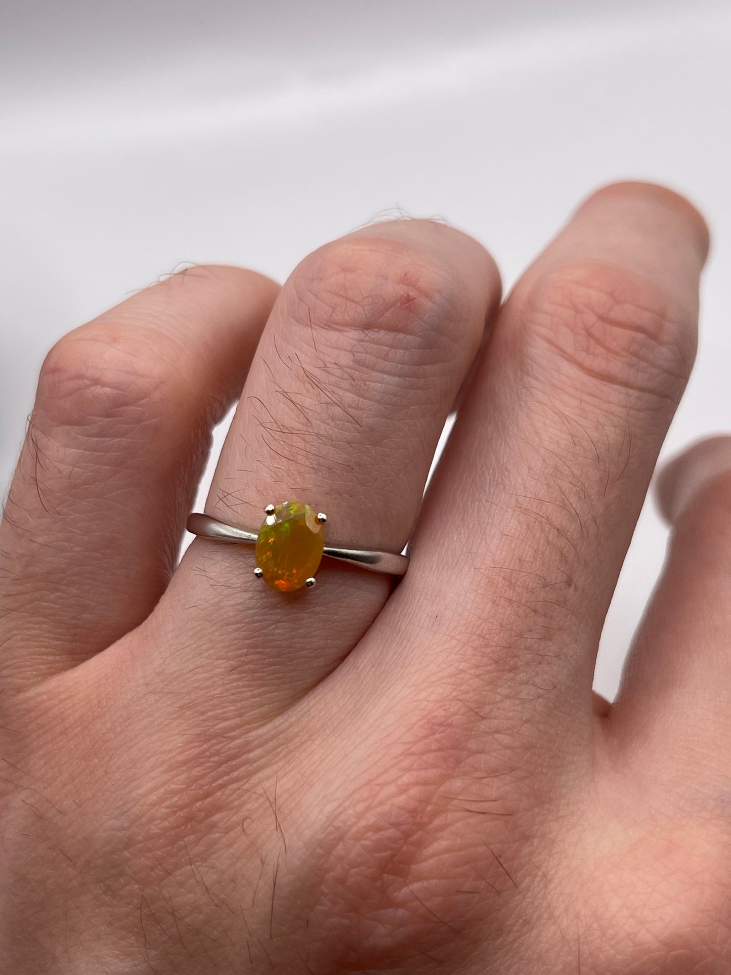 9ct white gold opal ring