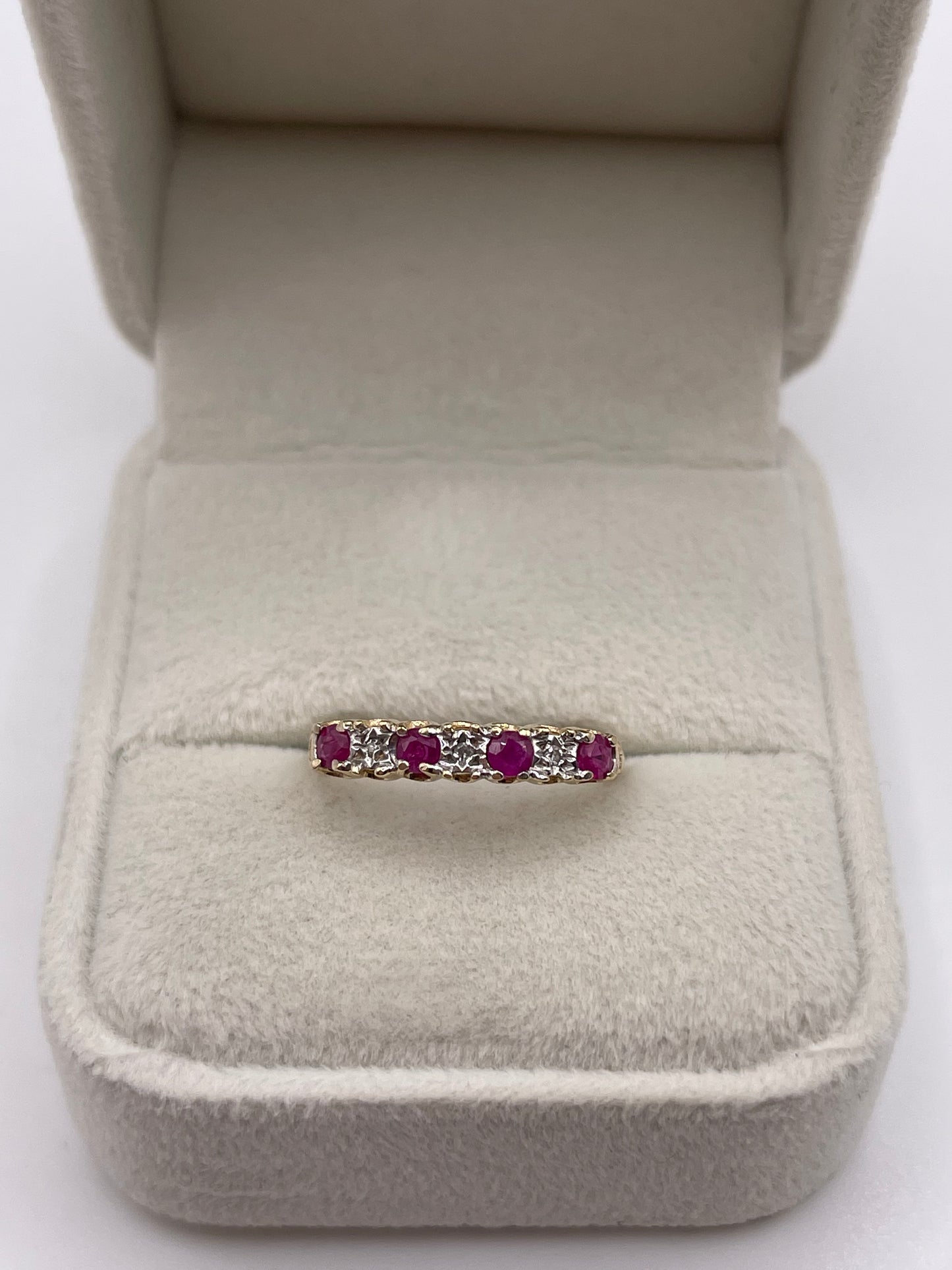 9ct gold ruby and diamond ring