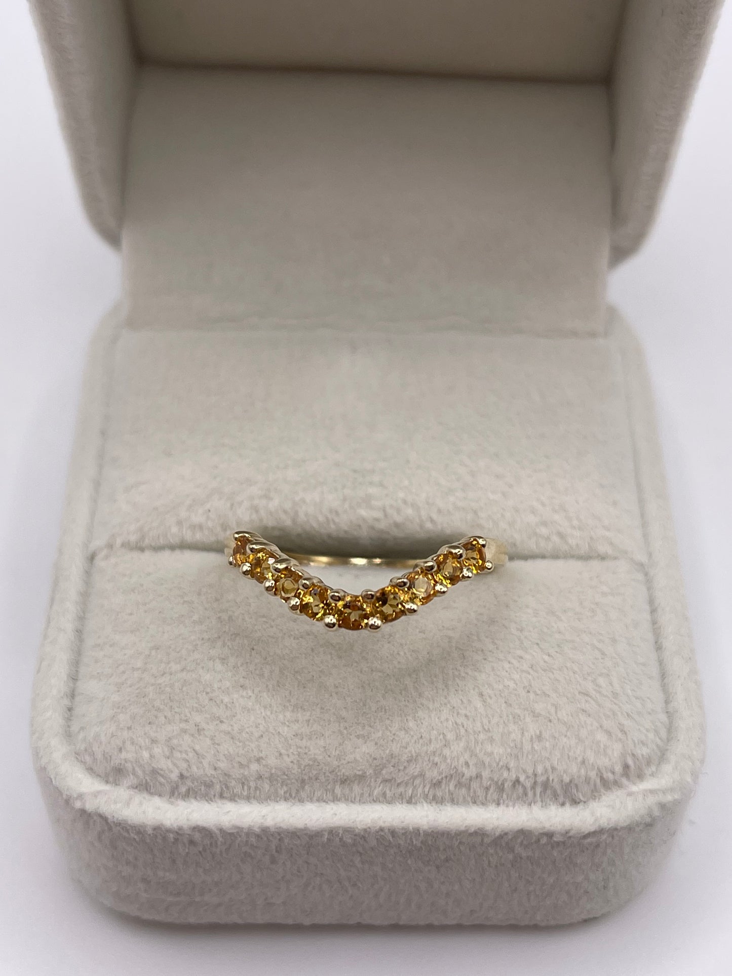 9ct gold citrine wishbone ring