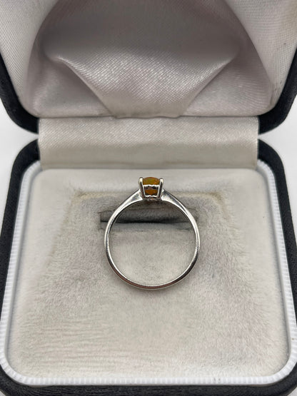 9ct white gold opal ring
