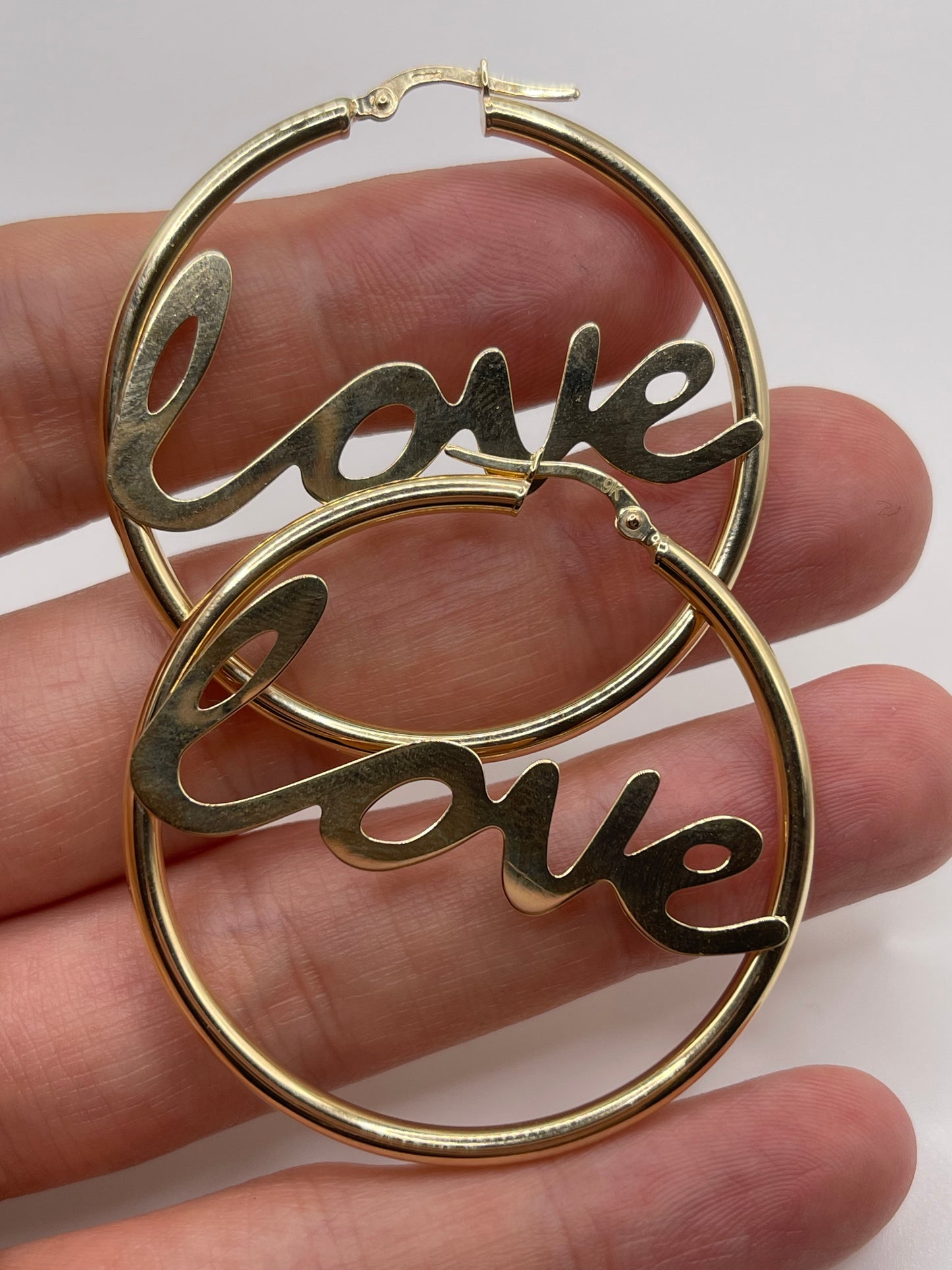 9ct gold love earrings