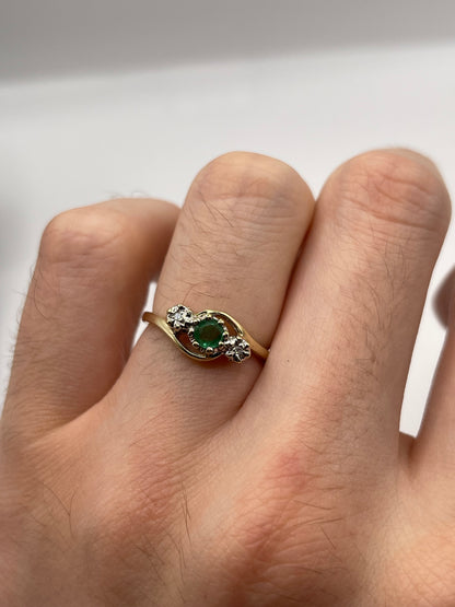 9ct gold emerald and diamond ring