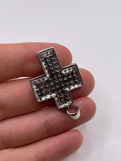 9ct white gold diamond cross pendant