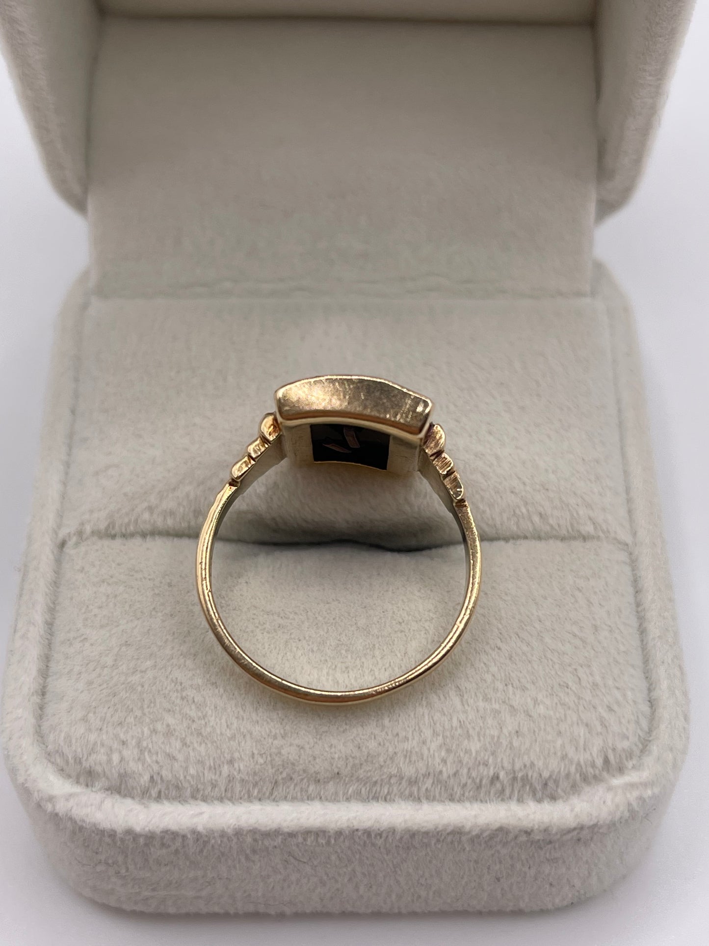 9ct gold onyx initial ring