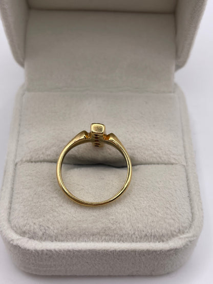 18ct gold emerald and diamond ring