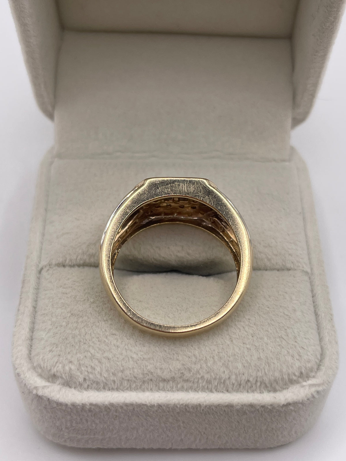 9ct gold diamond signet ring