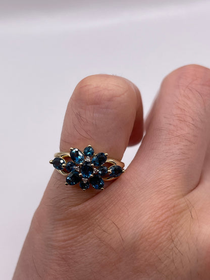 9ct gold blue topaz and diamond ring