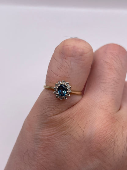 9ct gold topaz and diamond ring