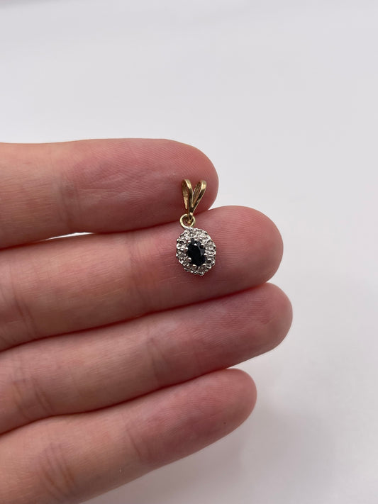 9ct gold sapphire and diamond pendant
