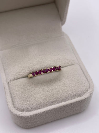 9ct gold ruby ring