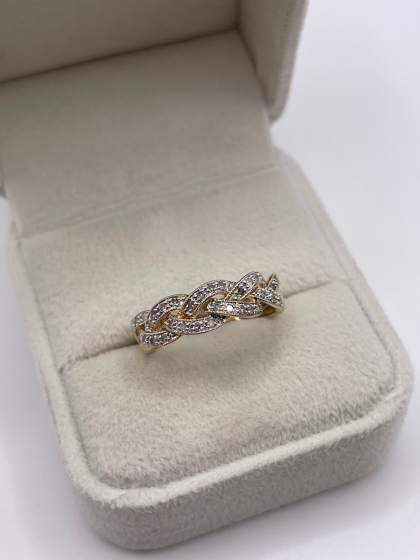 9ct gold diamond knot ring