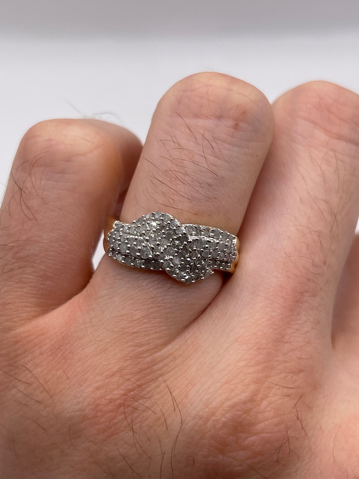 9ct gold diamond cluster ring