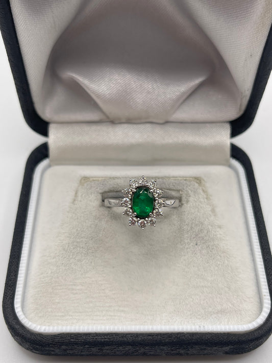 18ct white gold emerald and diamond ring