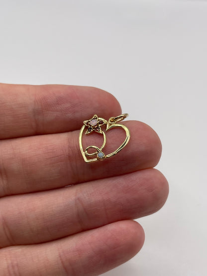 9ct gold garnet and opal heart pendant