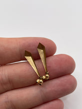 Load image into Gallery viewer, 9ct gold earrings
