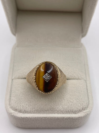 9ct gold tigers eye and diamond signet ring