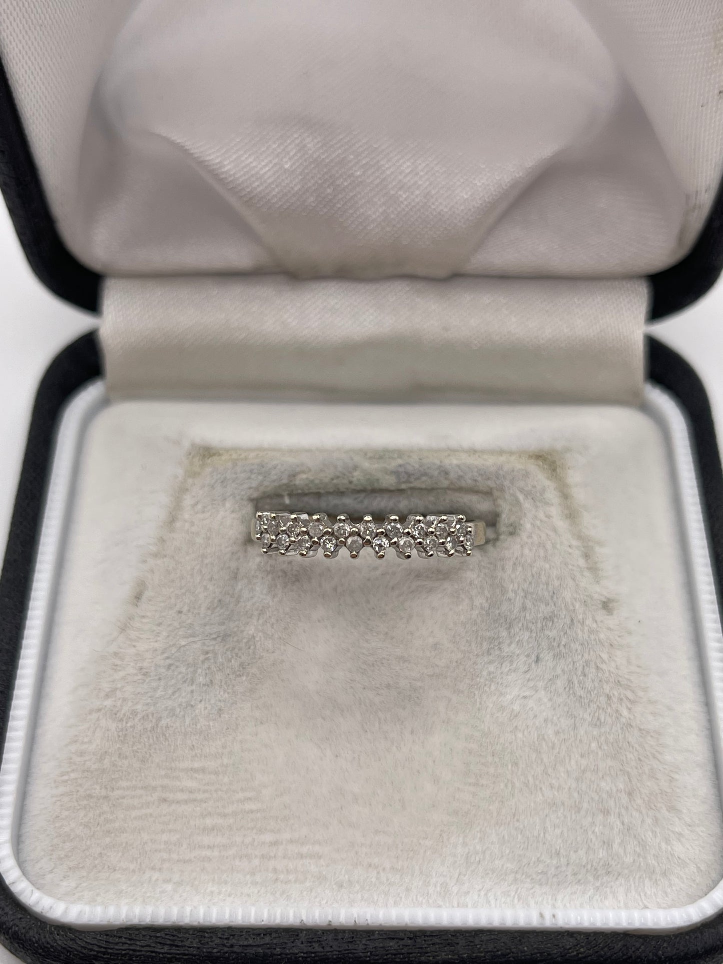 9ct white gold diamond cluster ring