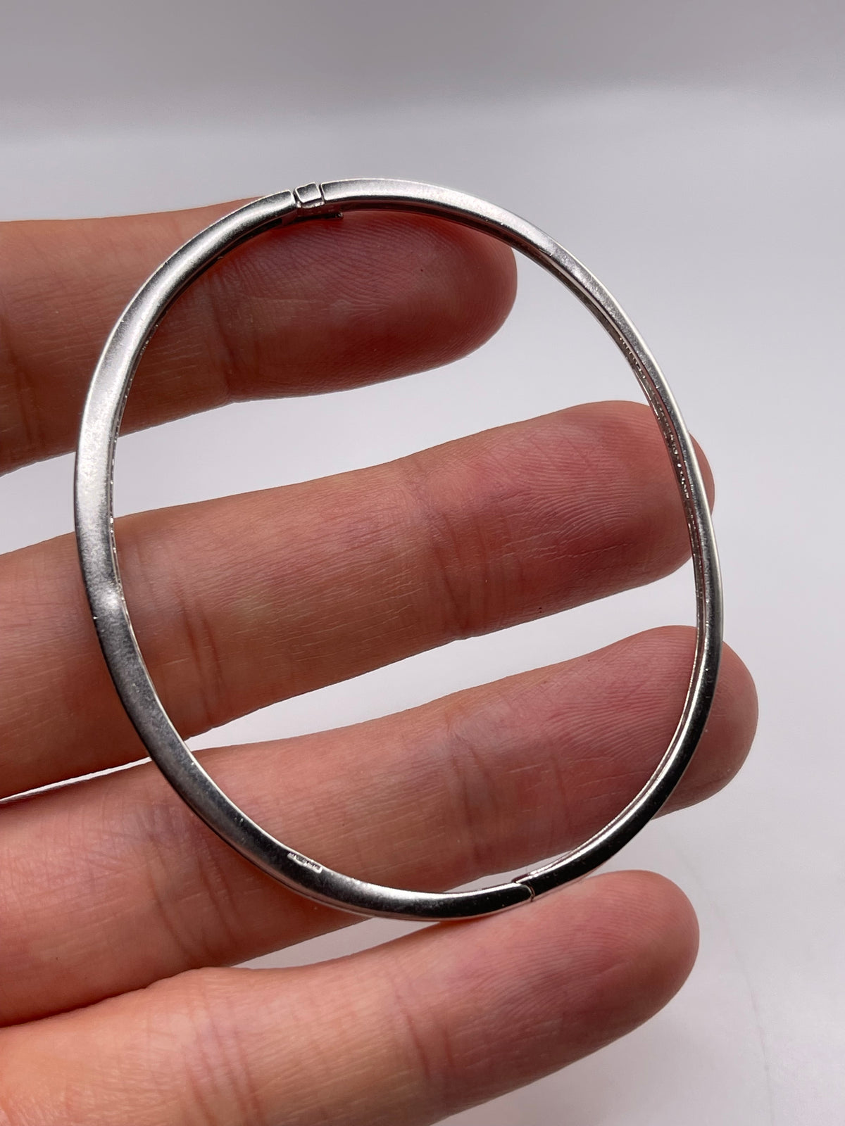 9ct white gold diamond bangle