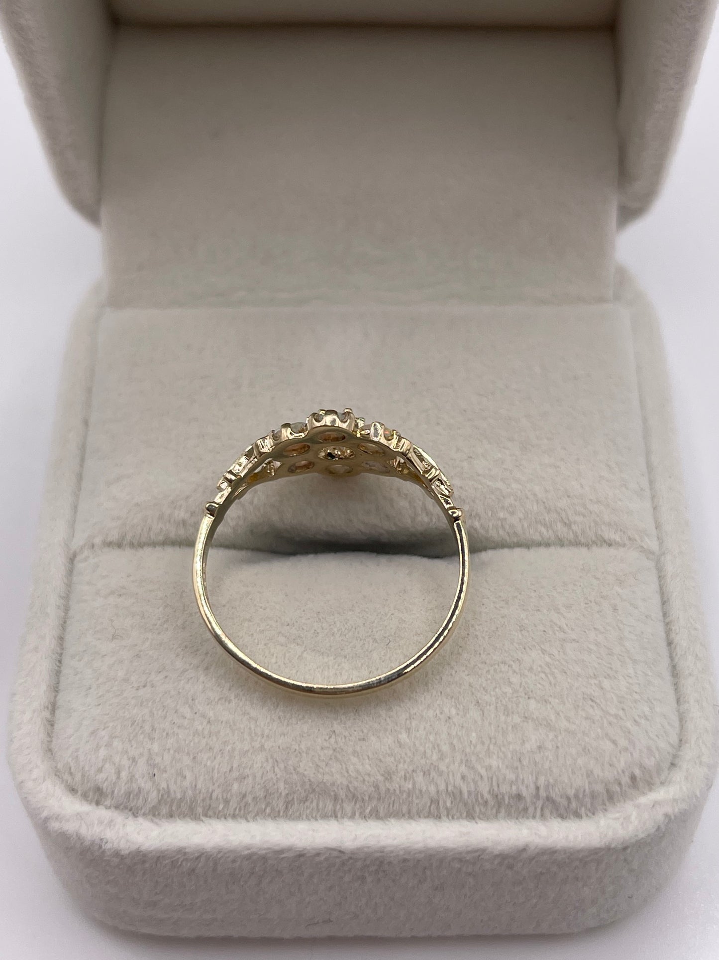 9ct gold opal cluster ring