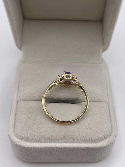 9ct gold tanzanite and zircon ring