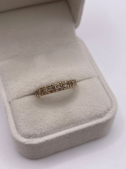9ct gold diamond ring