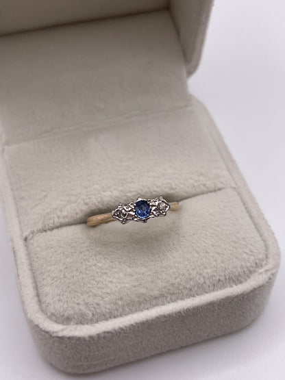 9ct gold platinum sapphire and diamond ring