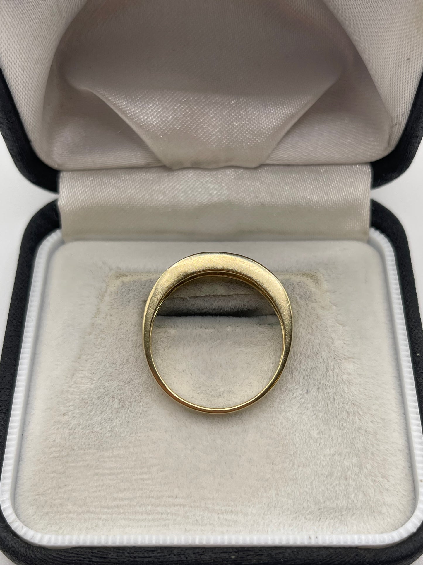 9ct gold sphene ring