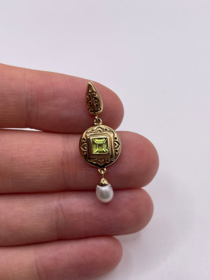 Clogau 9ct gold peridot and pearl pendant
