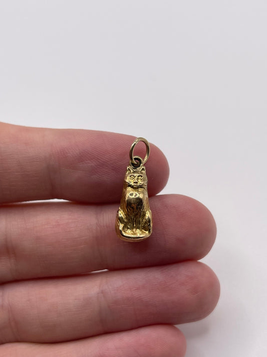 9ct gold cat charm