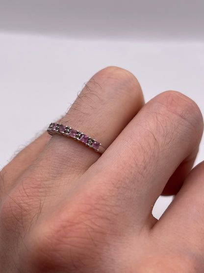 Silver pink sapphire ring