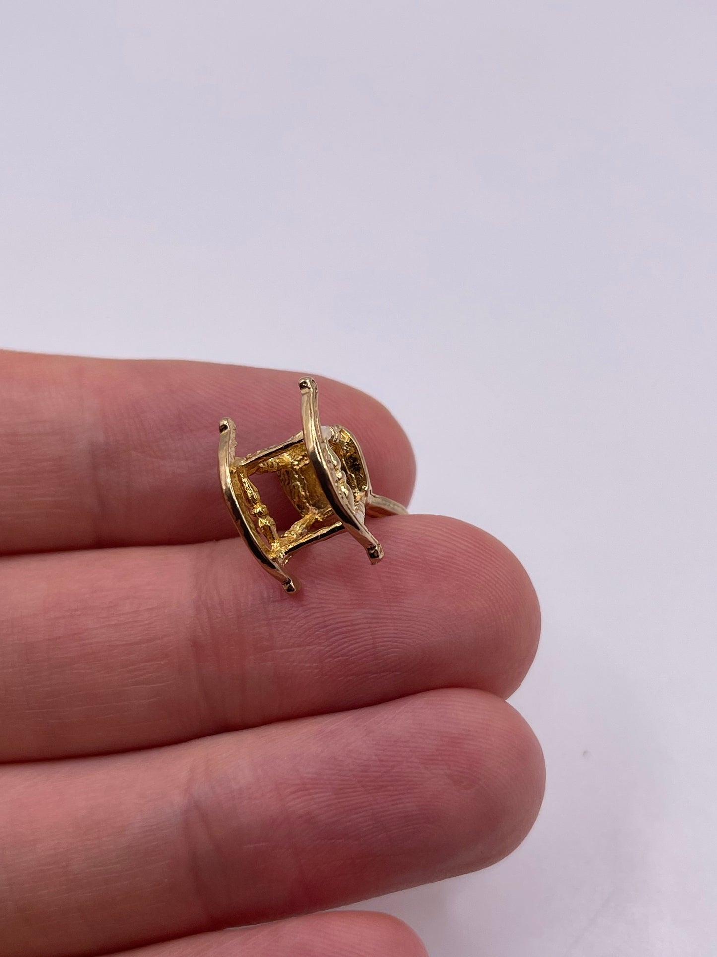 9ct gold rocking chair charm
