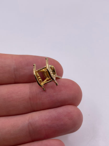 9ct gold rocking chair charm