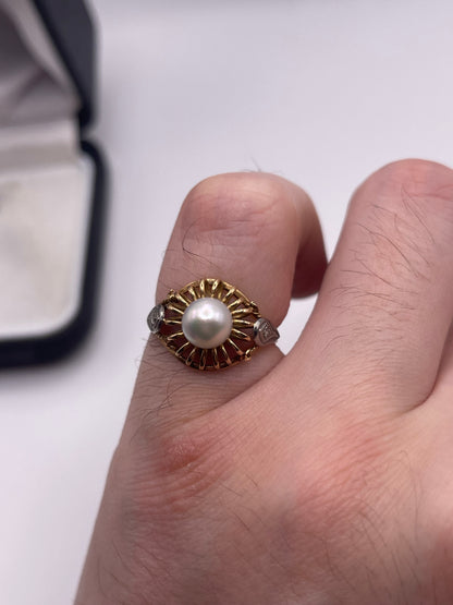 14ct gold pearl and diamond ring