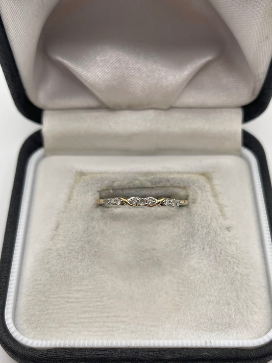 9ct gold diamond ring