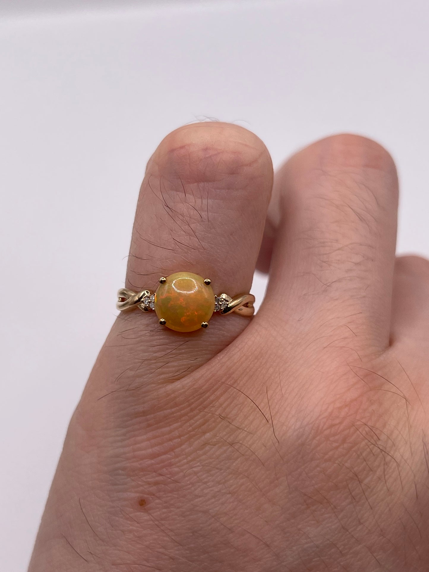 9ct gold opal and diamond ring