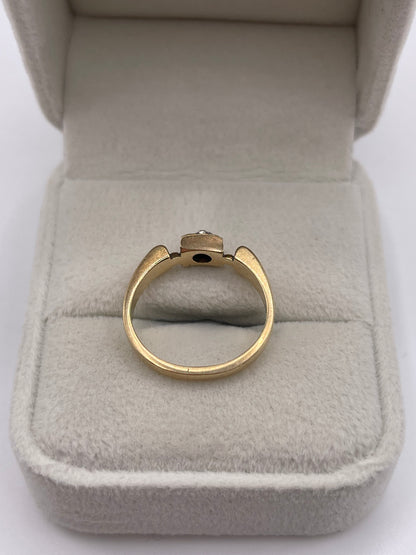 9ct gold diamond ring