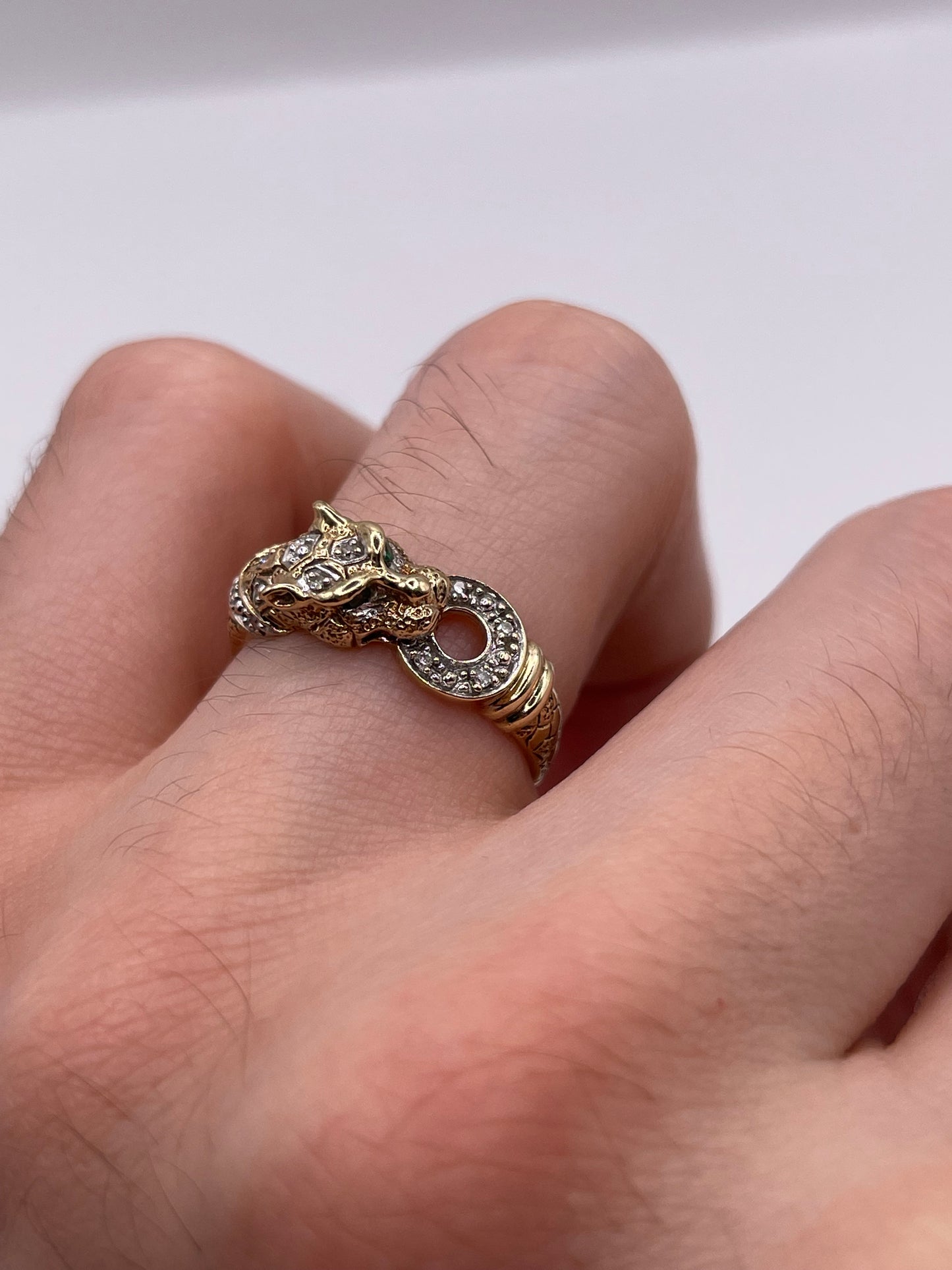 9ct gold emerald and diamond panther ring