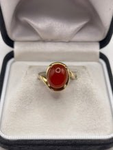 Load image into Gallery viewer, 9ct gold carnelian ring
