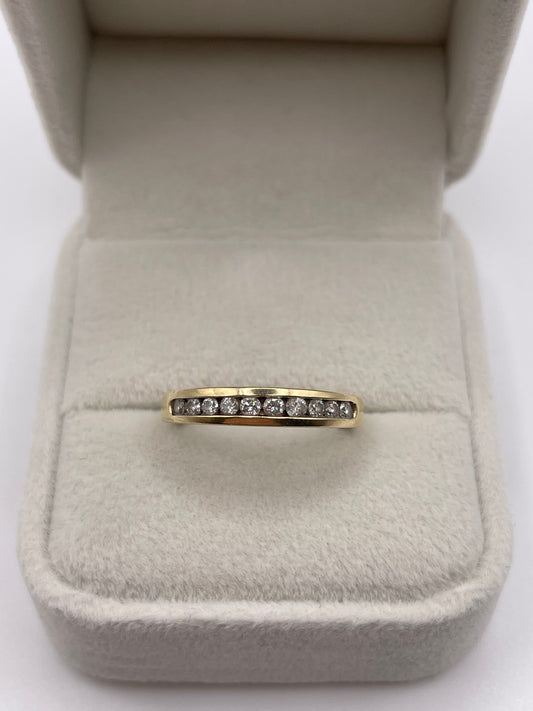 9ct gold diamond ring