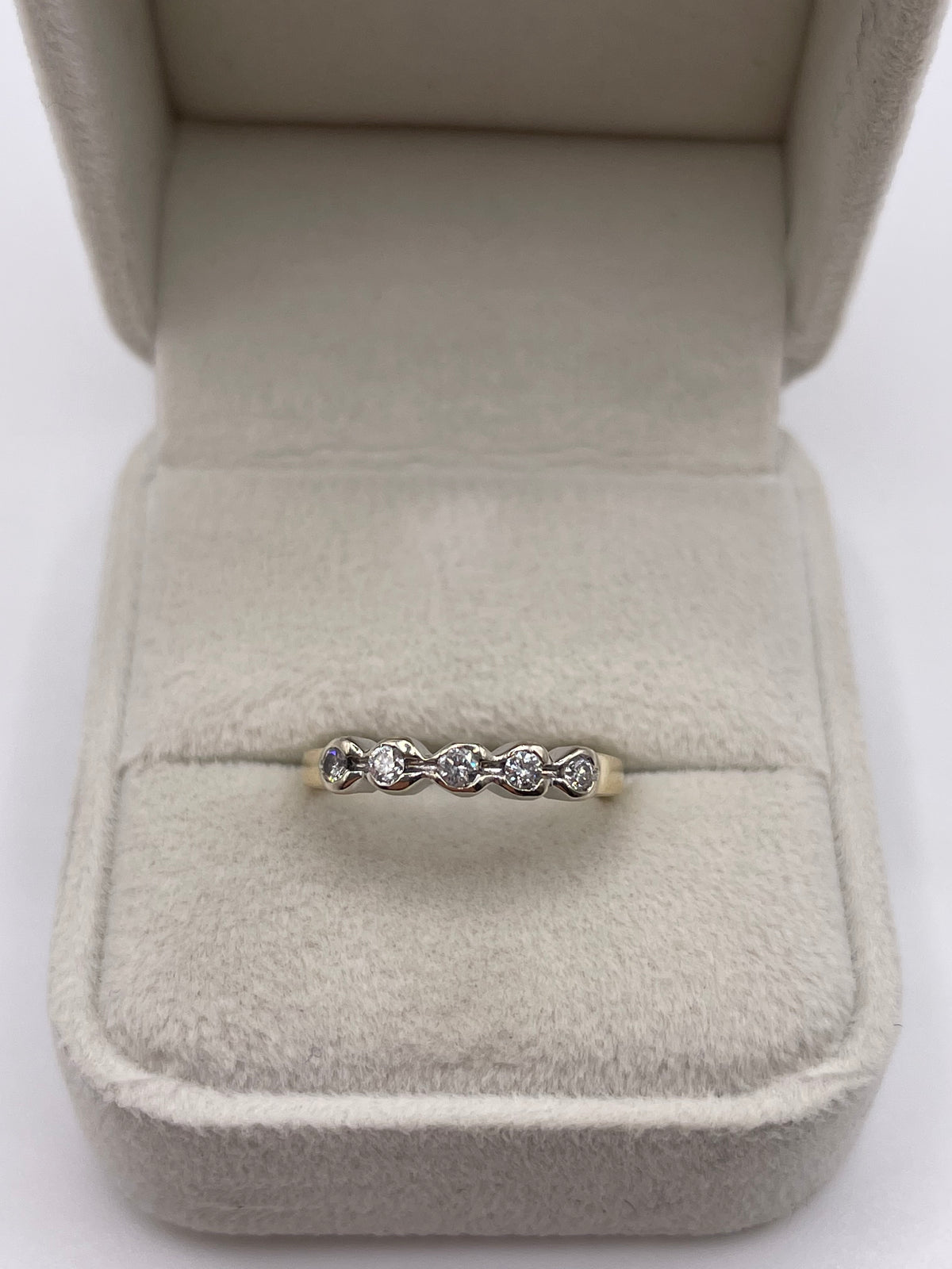 14ct gold diamond ring
