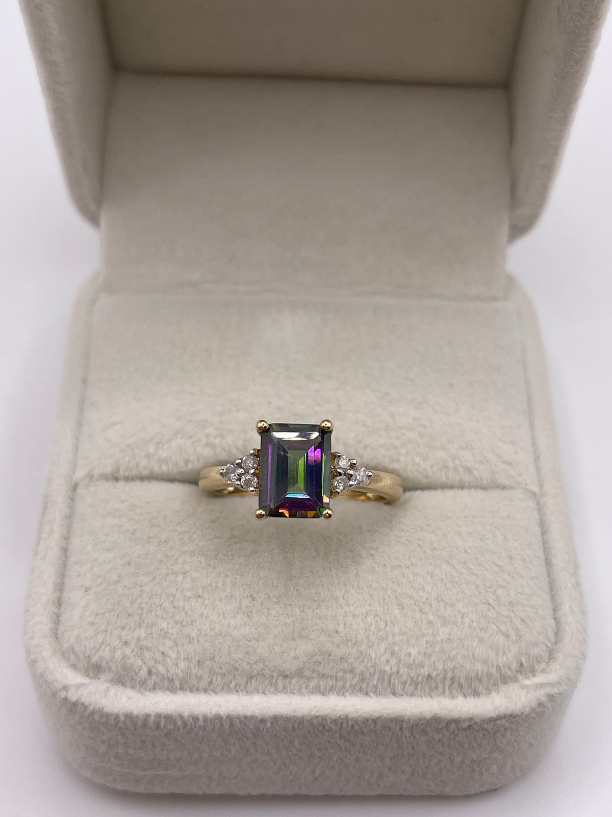 9ct gold mystic topaz and diamond ring