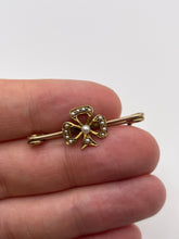 Load image into Gallery viewer, Antique 9ct gold pearl bow brooch
