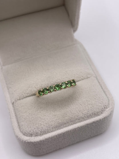 9ct gold tsavorite garnet and diamond ring