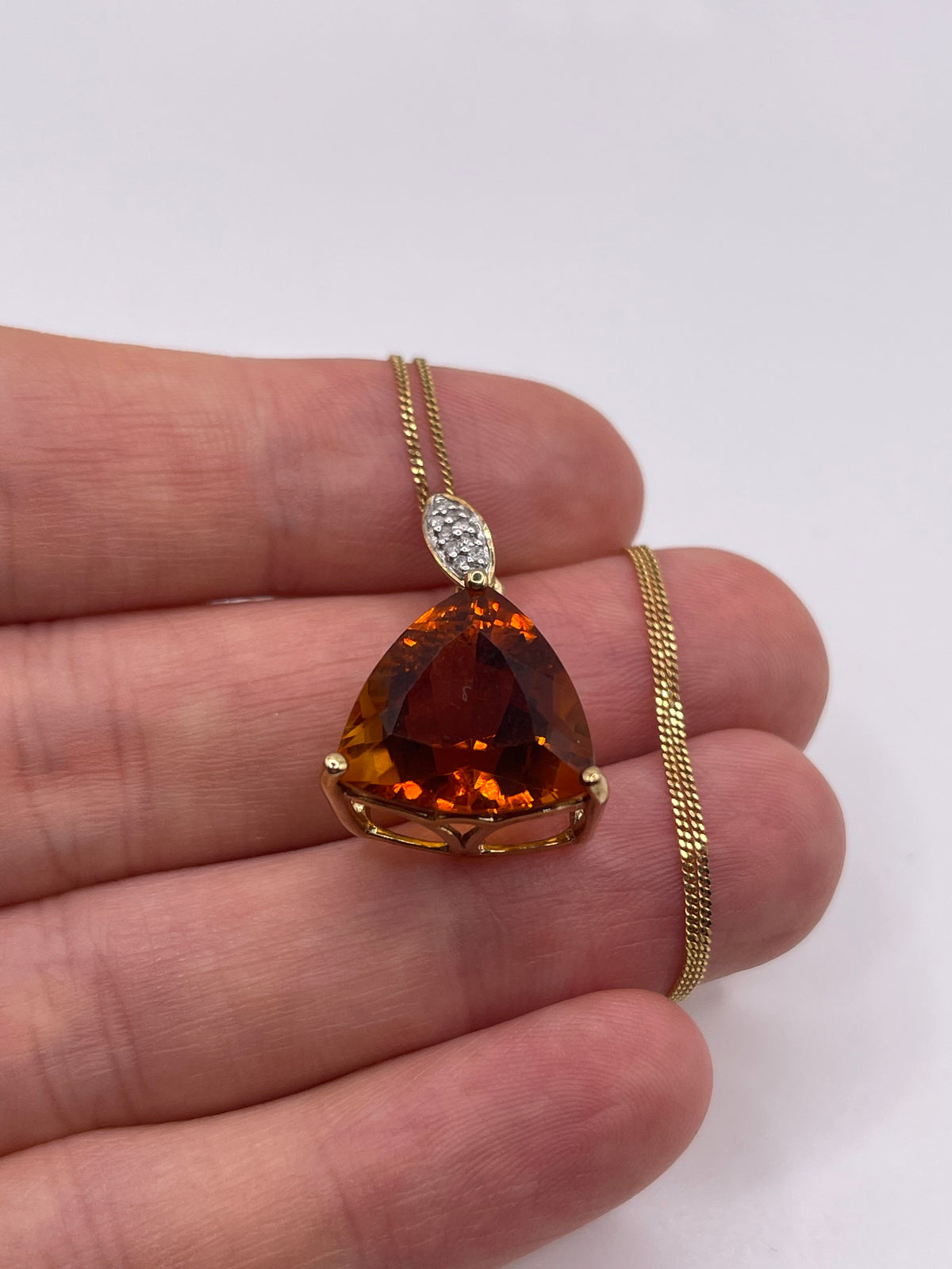 9ct gold citrine and diamond necklace