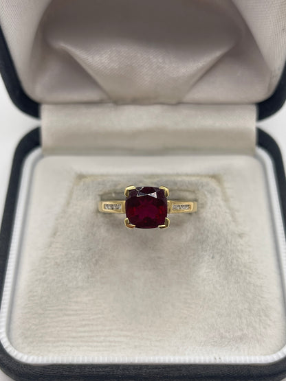 18ct gold tourmaline and diamond ring