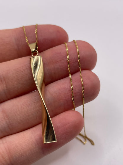 9ct gold necklace