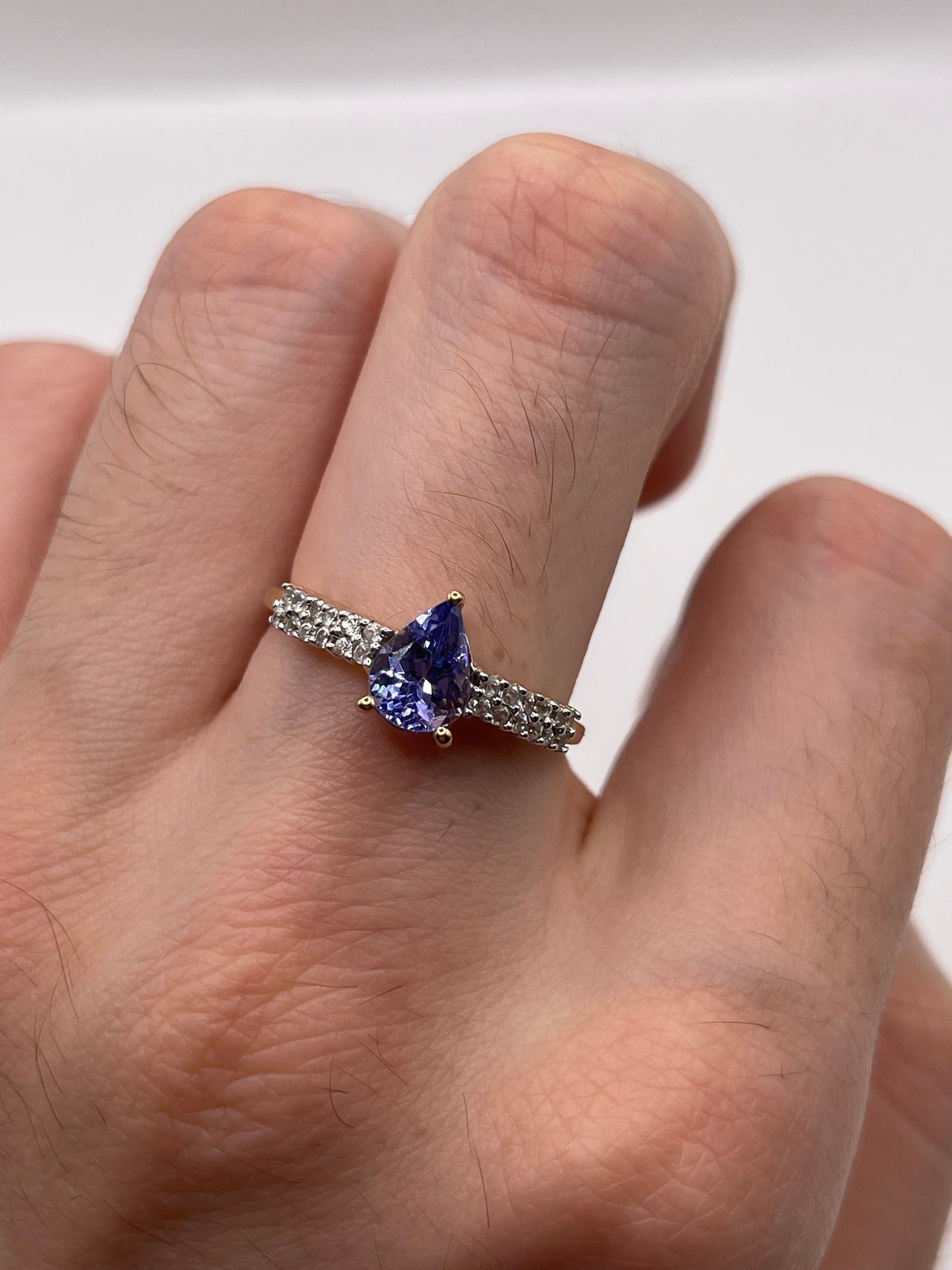9ct gold tanzanite and zircon ring