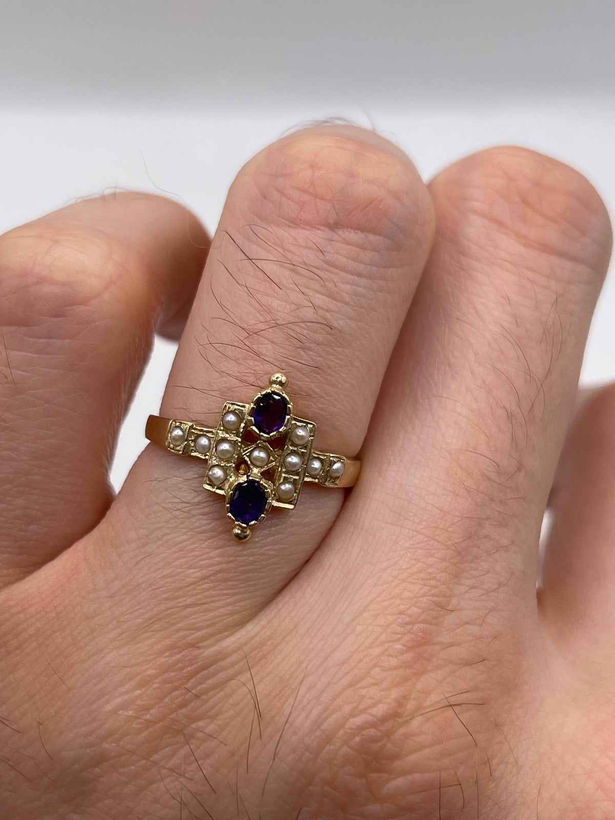 9ct gold amethyst and pearl ring